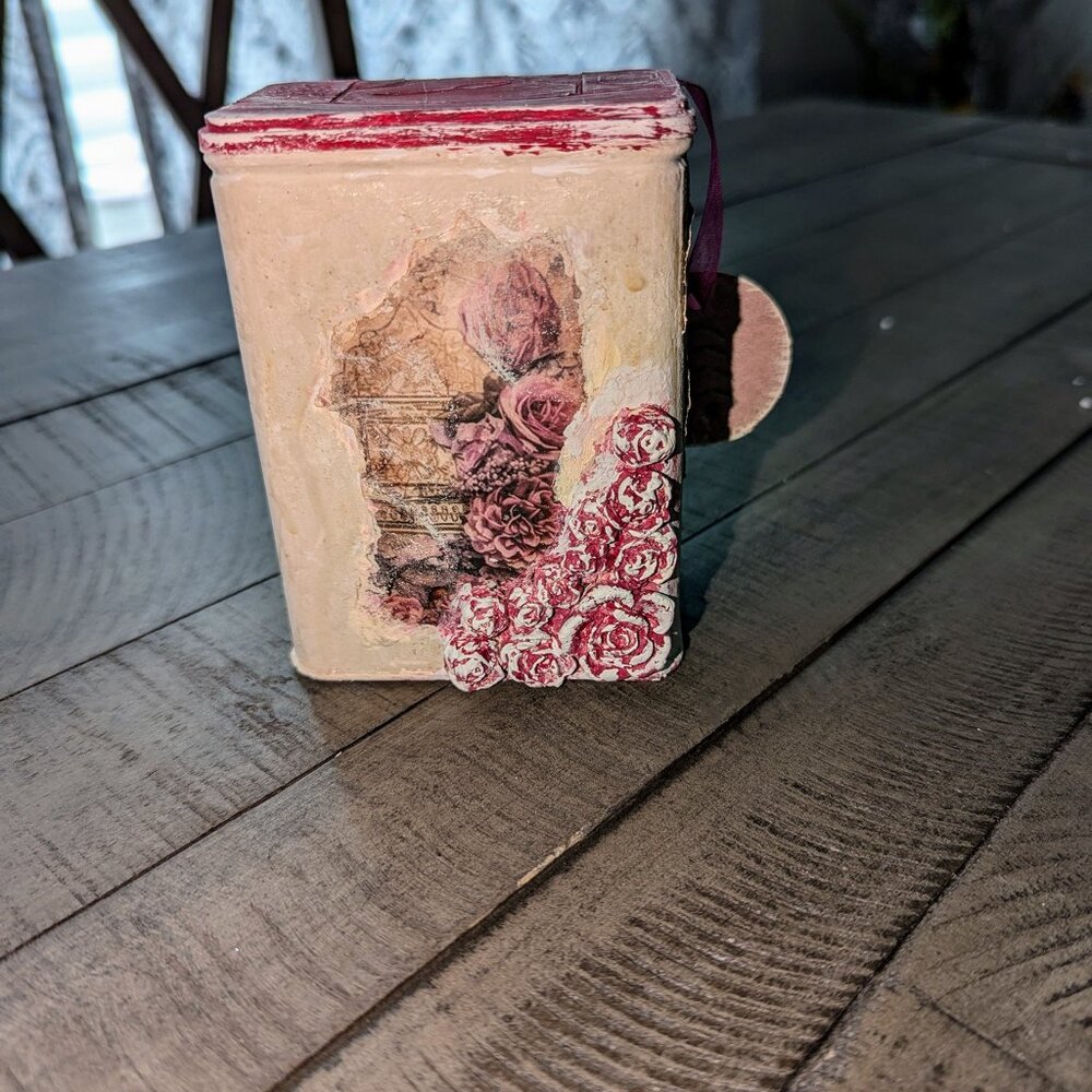 Charming Tin Decor Handmade - Picture 5 of 5
